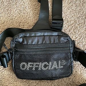 Black-OFFICIAL body crossover bag
